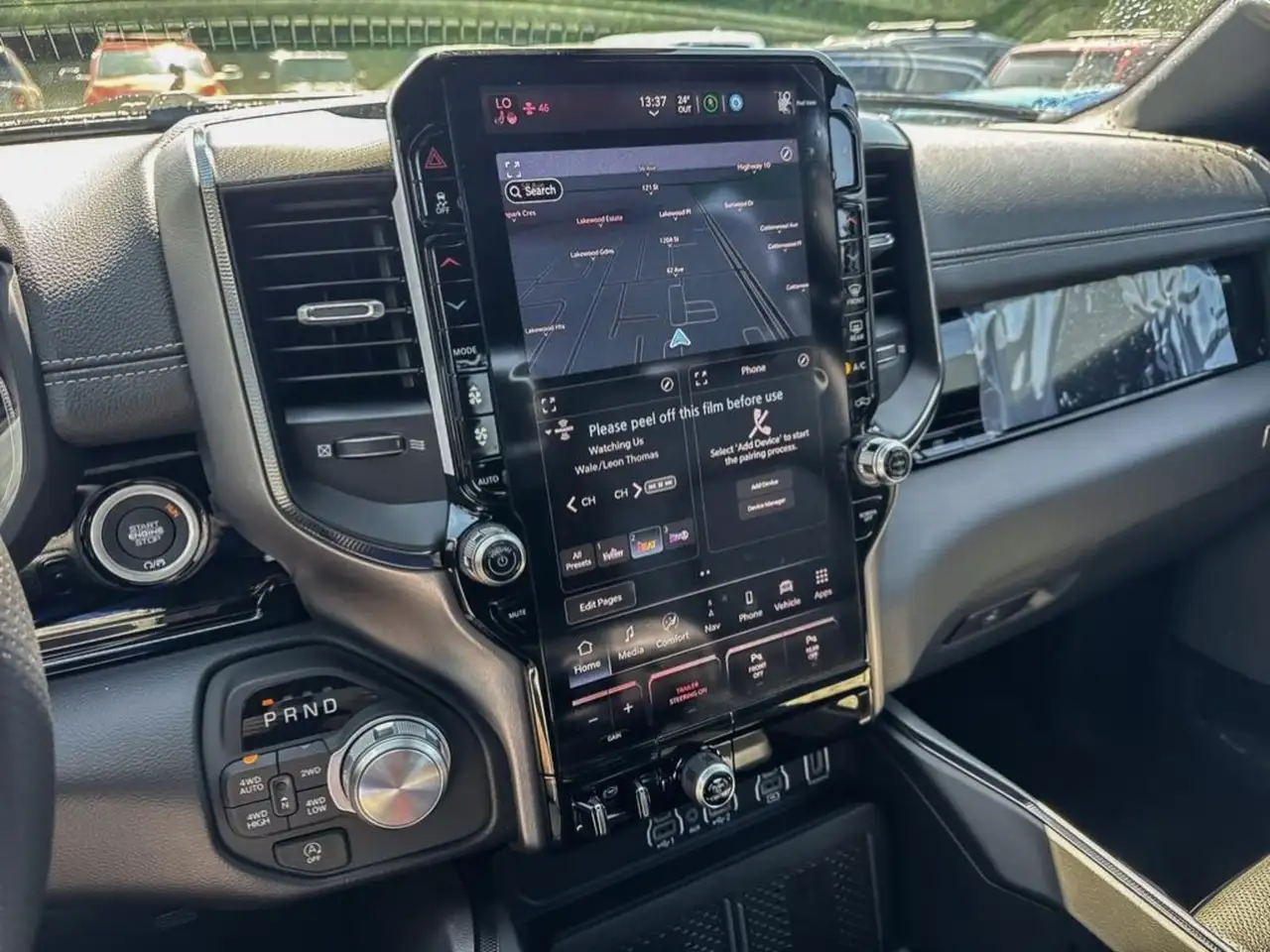 RAM 1500 снимка RAM 1500