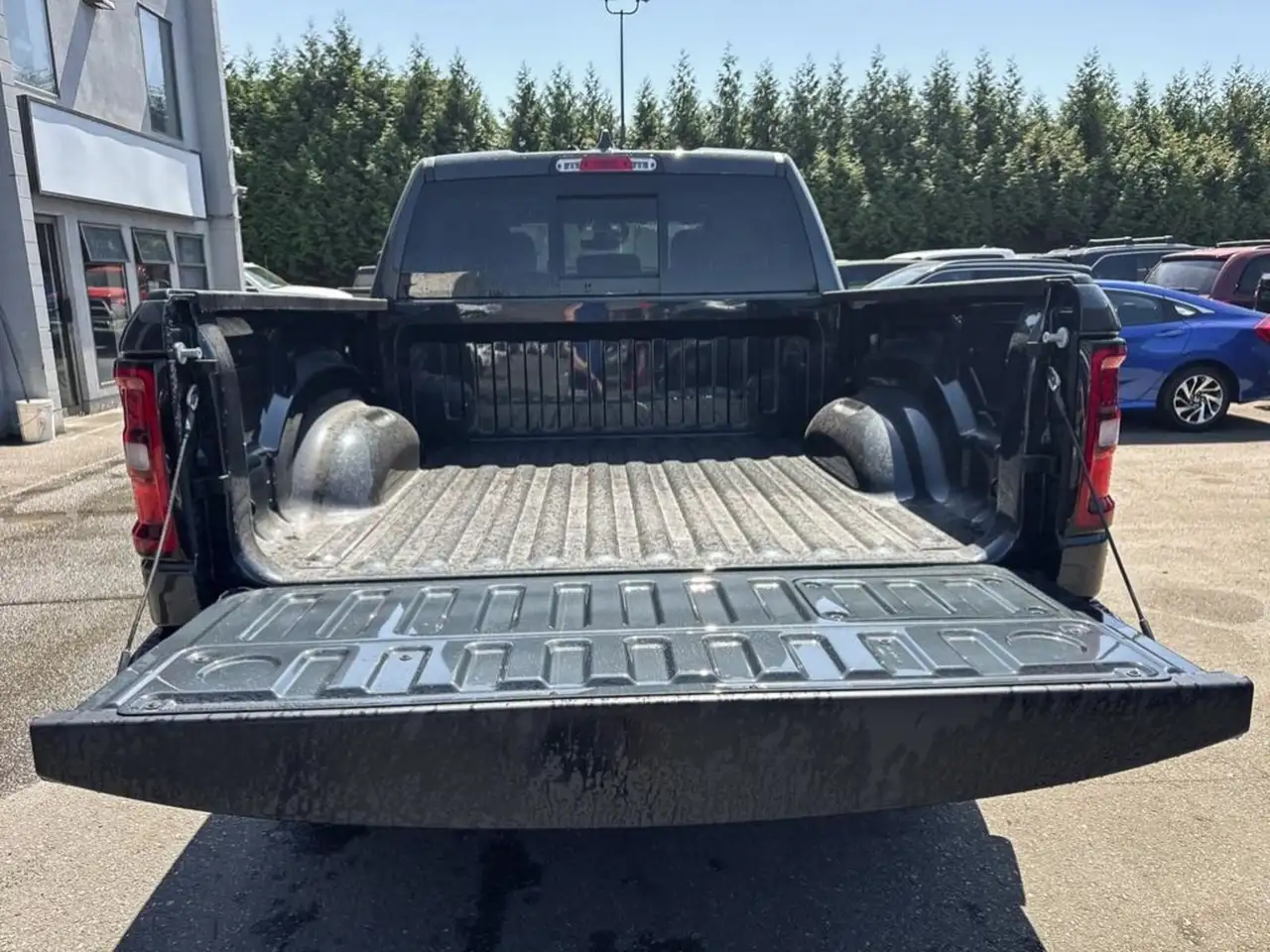 RAM 1500 снимка RAM 1500