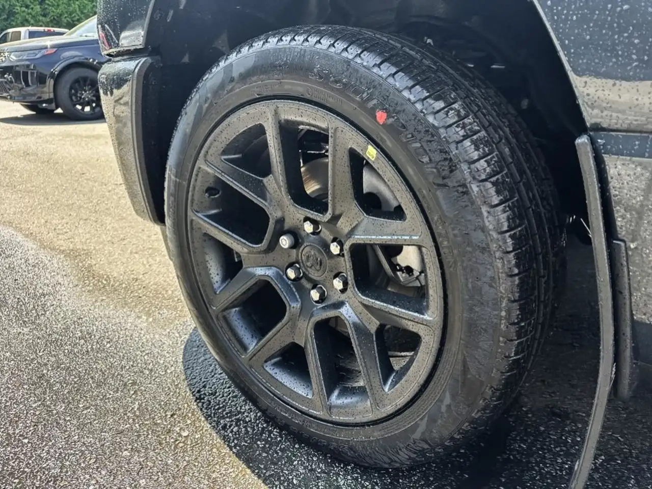 RAM 1500 снимка RAM 1500