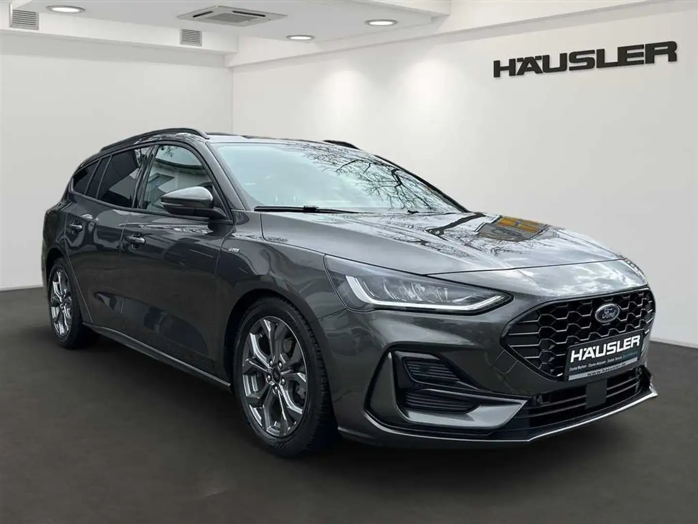 Ford Focus 1.0 EcoBoost ST-LINE*Navi*Carplay*LED*Kamera Grau - 2