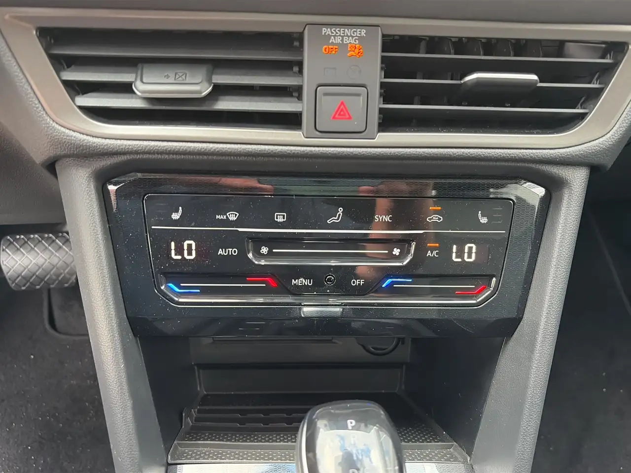 Volkswagen Taos снимка Volkswagen Taos