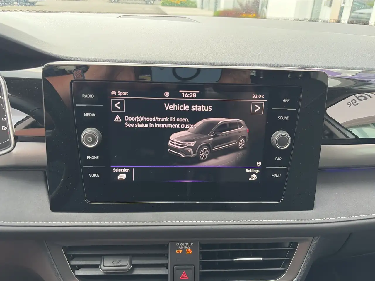 Volkswagen Taos снимка Volkswagen Taos