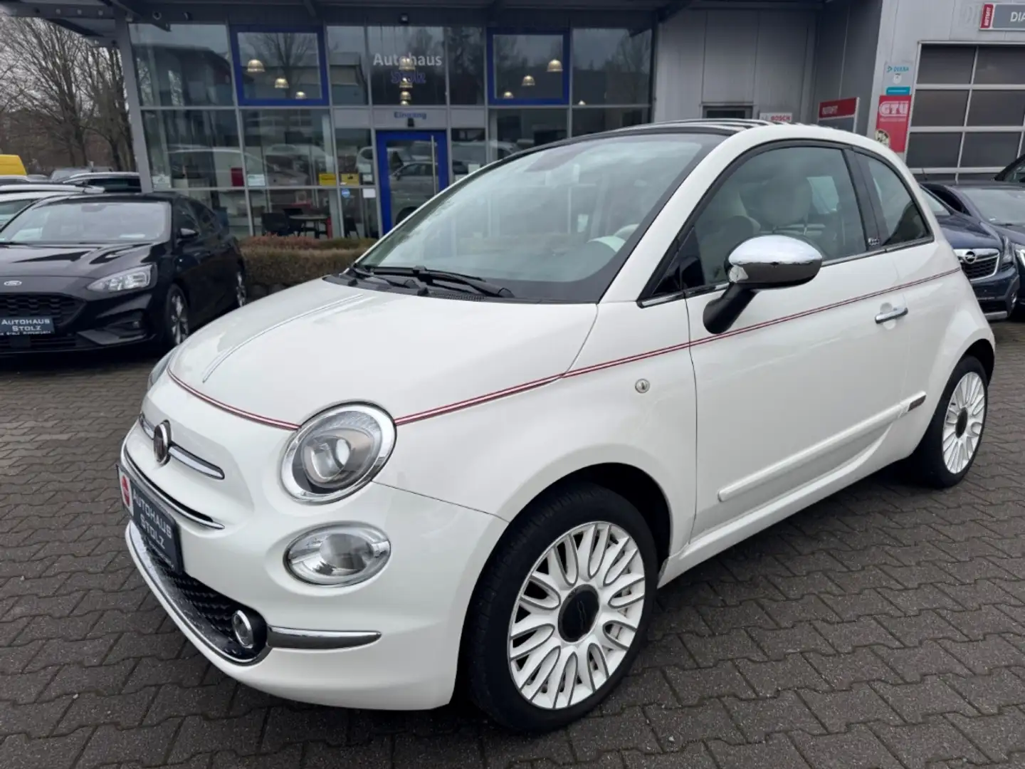 Fiat 500 DolceVita Faltdach Navi Apple CarPlay Android Auto Weiß - 1