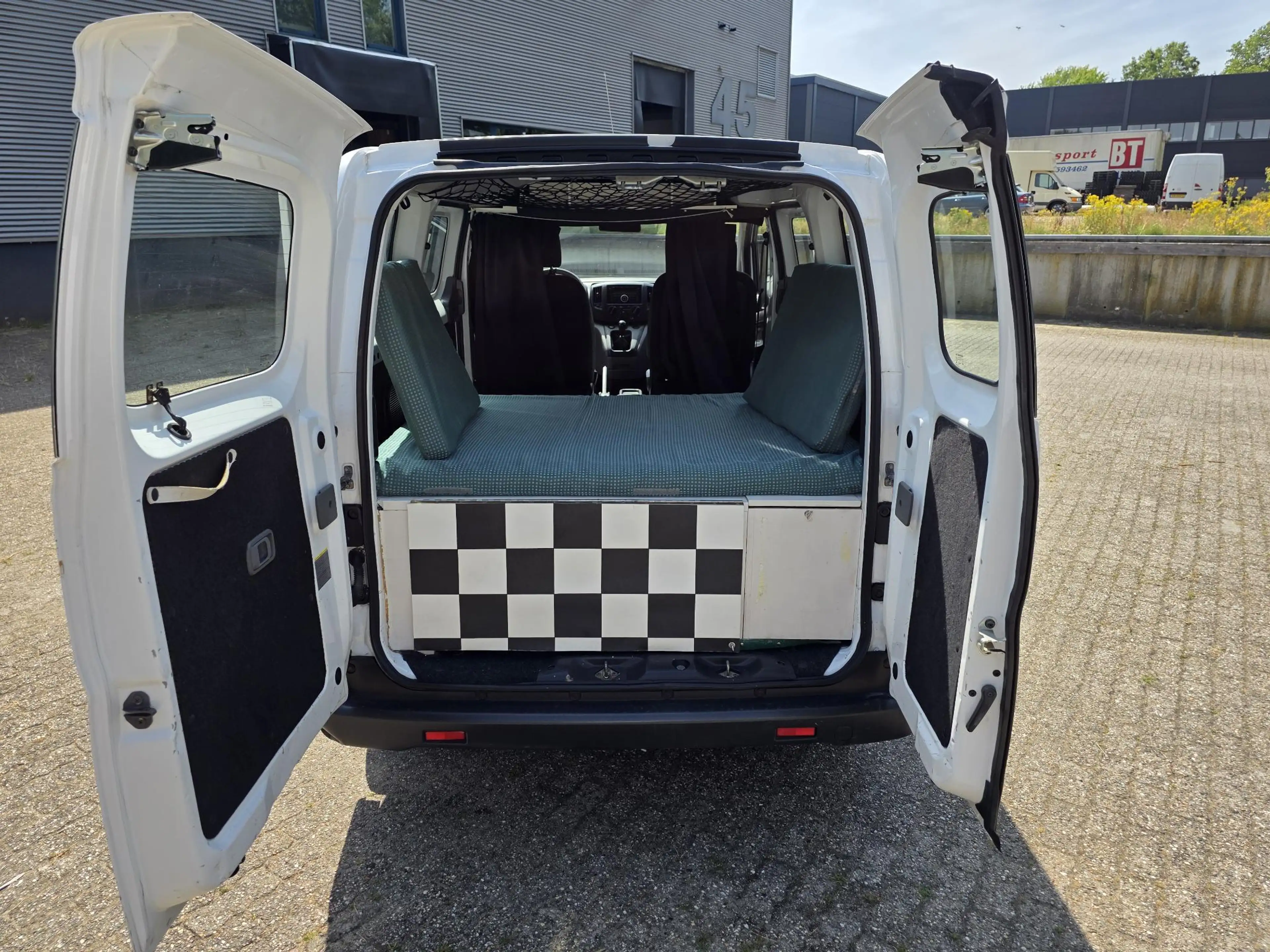 Nissan Evalia 1.6 Acenta **CAMPER UITGEVOERD** — photo 11