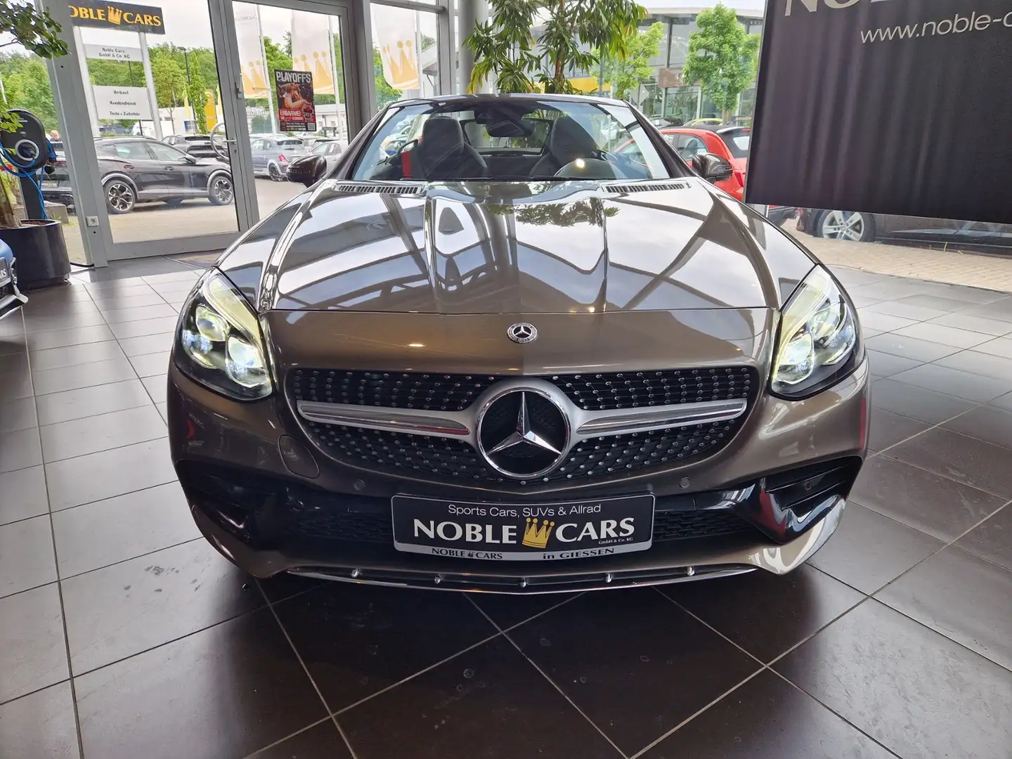 Mercedes-Benz SLC 300 AMG MEMORY LED NAVI RFK Grigio - 2