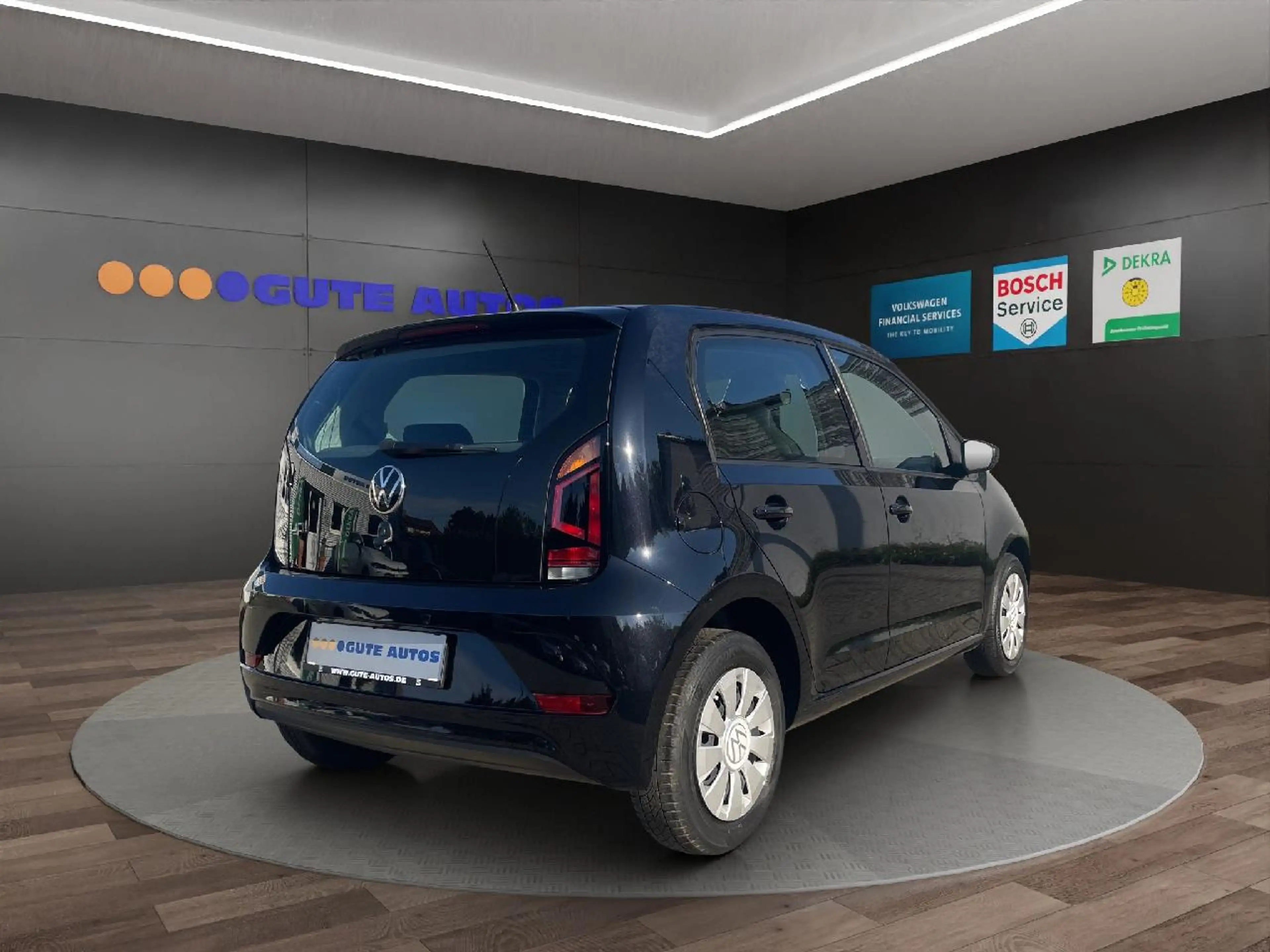 Volkswagen up! *Klimaup!*Licht & Sicht*Bluethooth*Telefon* — photo 5