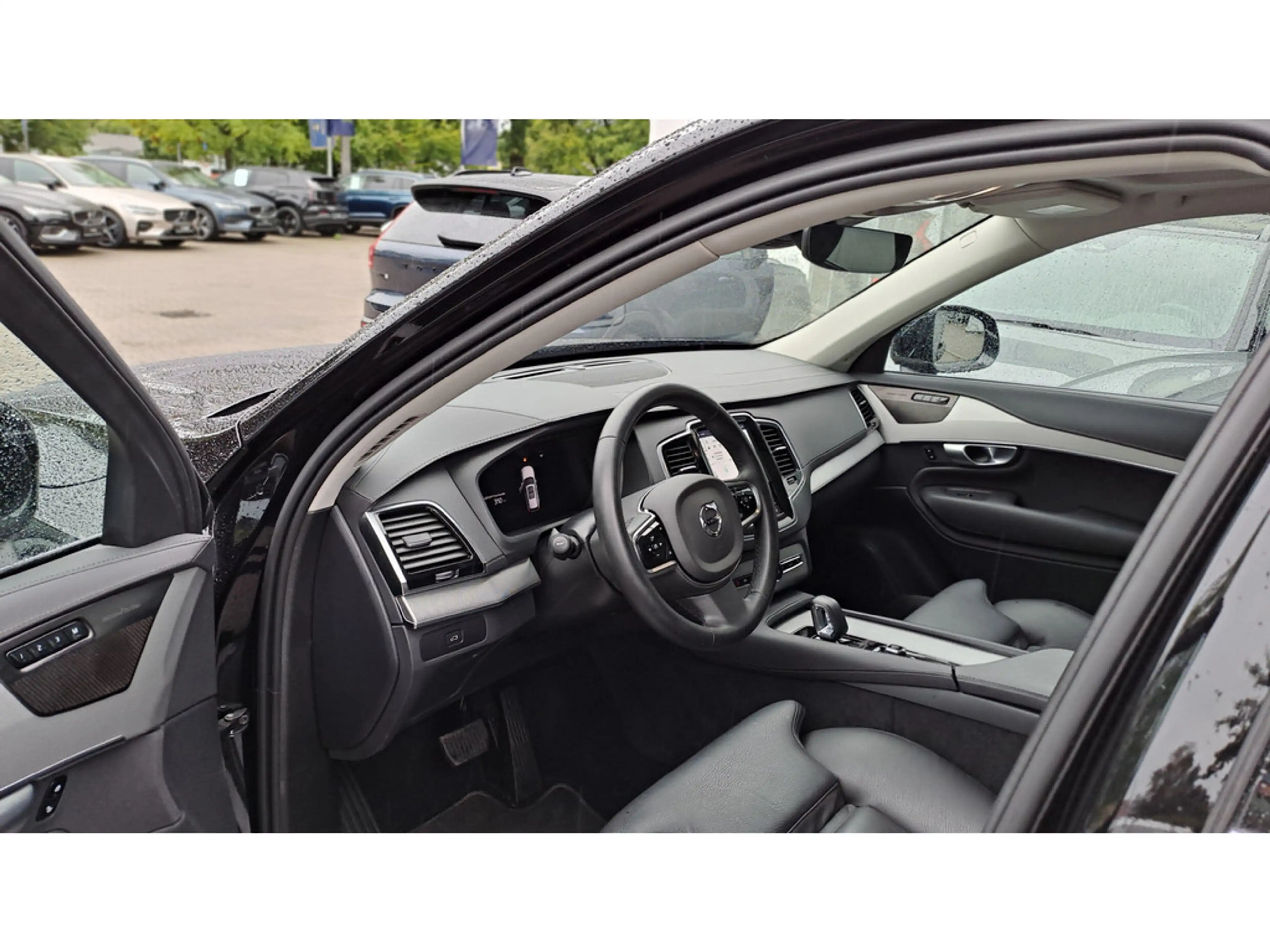 Volvo XC90 B5 Plus Bright AWD 7-SITZER PANO LED ACC — photo 3