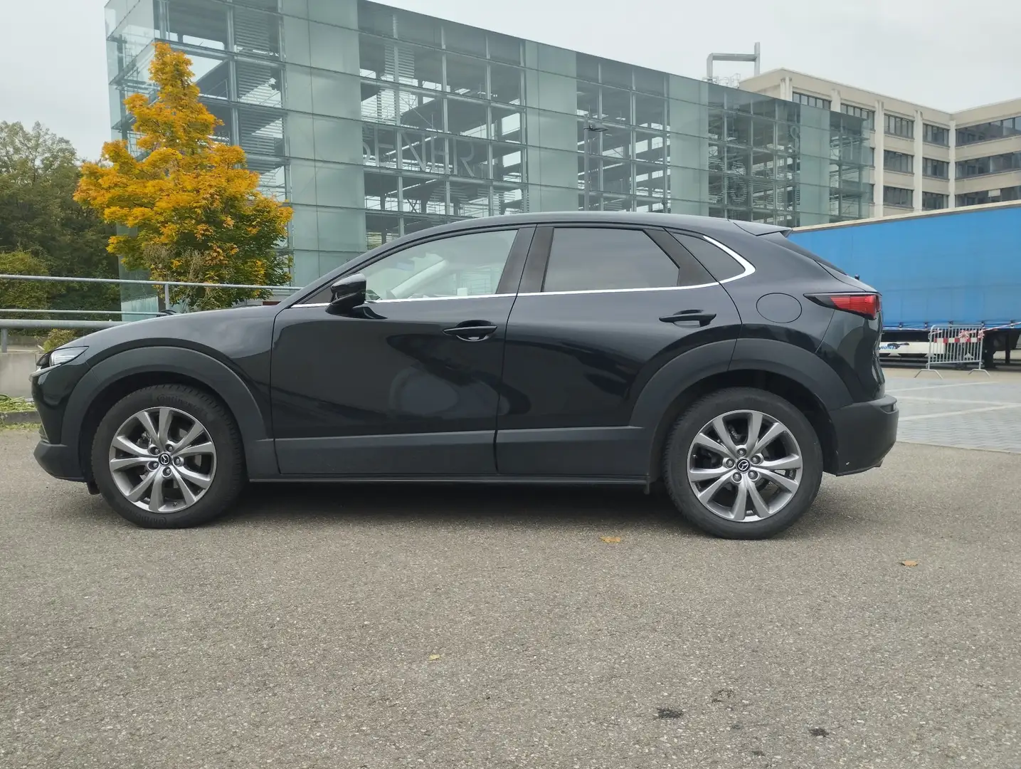 Mazda CX-30 Selection 2WD Schwarz - 1