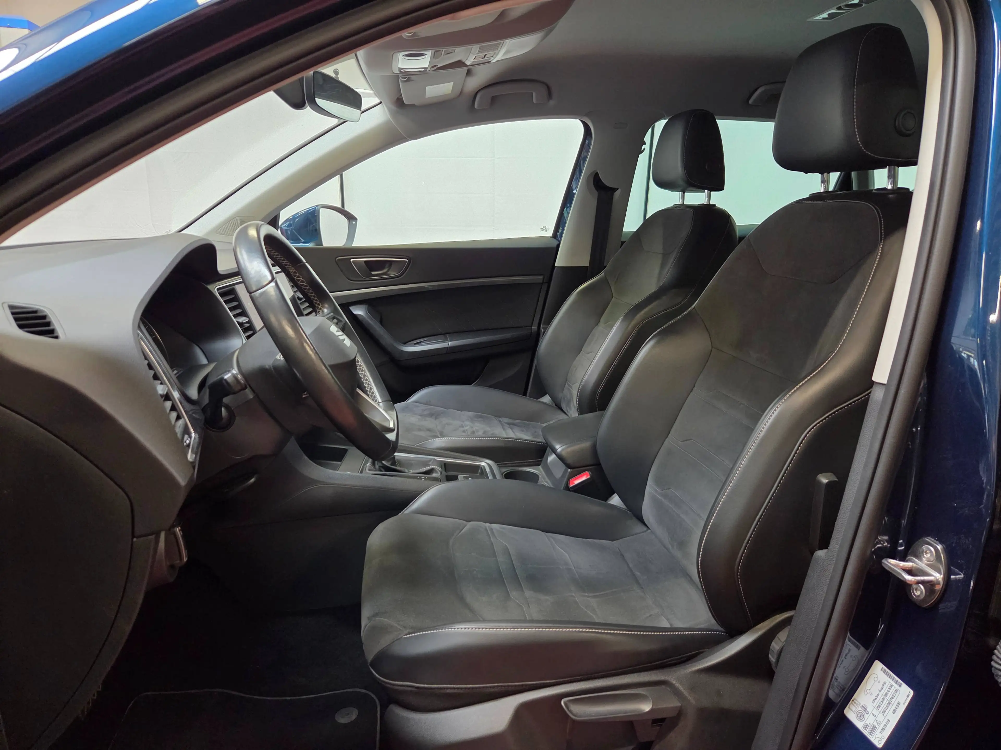 SEAT Ateca 1.5 TSi DSG Style + CUIR/ALCANTARA + LED + CAMERA + KEYLESS GO — photo 8
