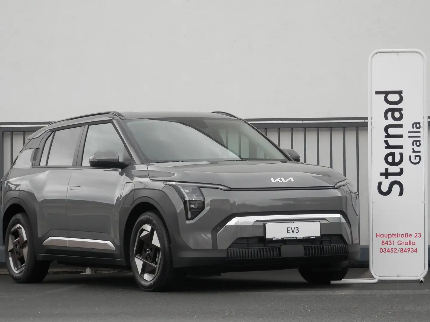 Kia EV3 EV3 FWD 81,4kWh Long Range Earth Grau - 2