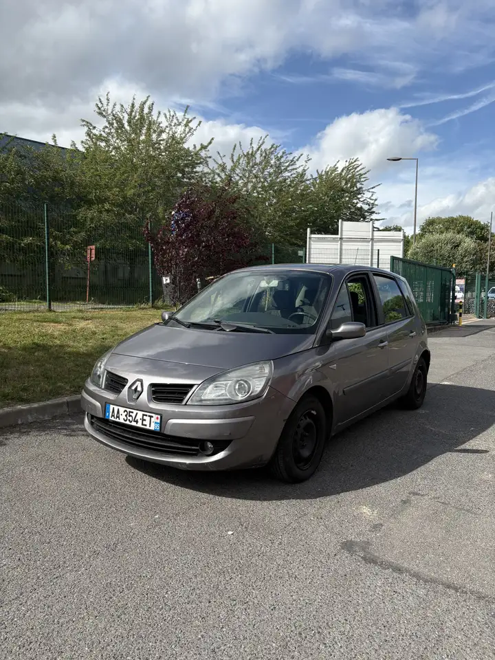 Renault Scenic 1.5 Dci