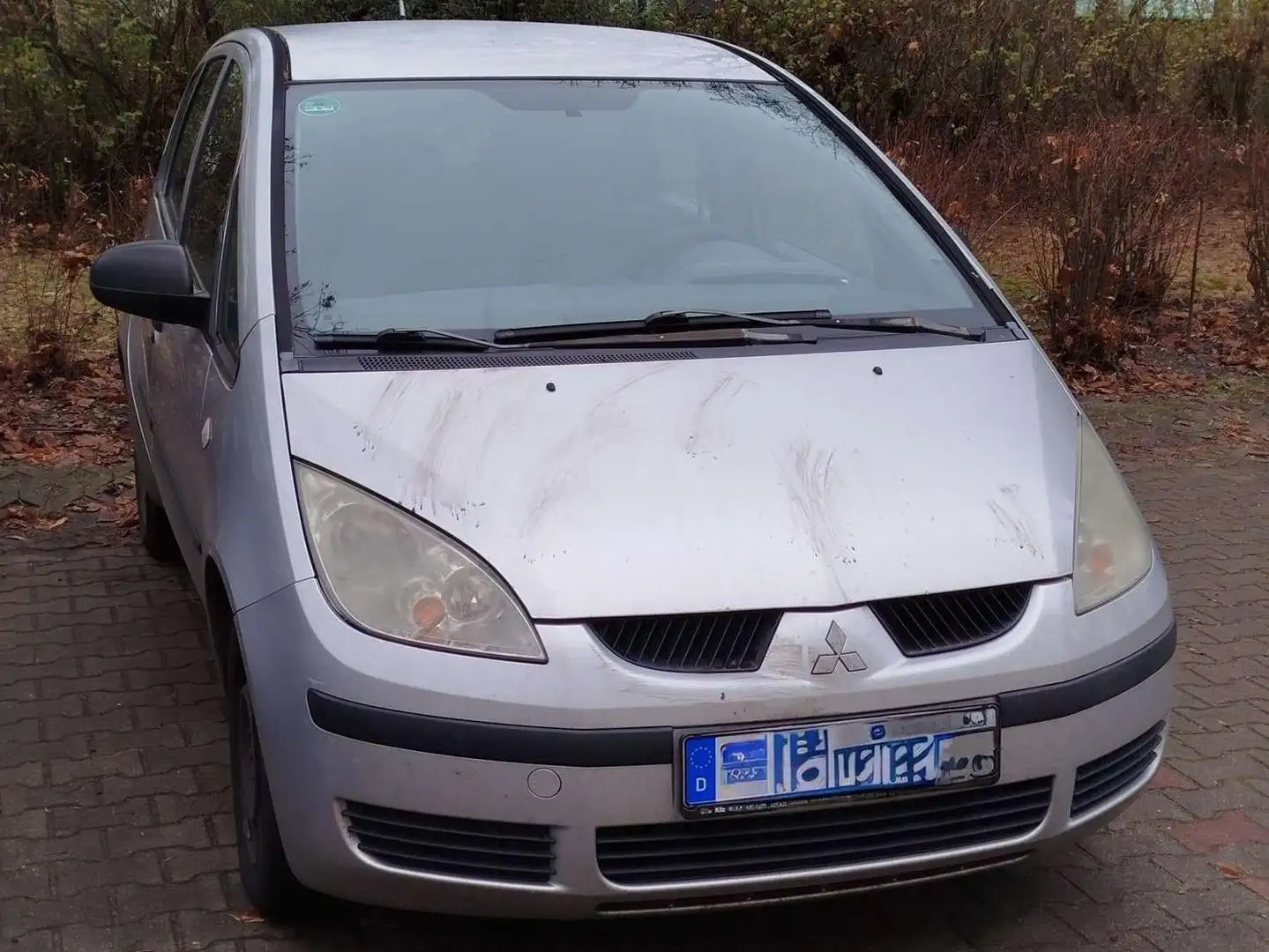Mitsubishi Colt Colt Серебристый - 1