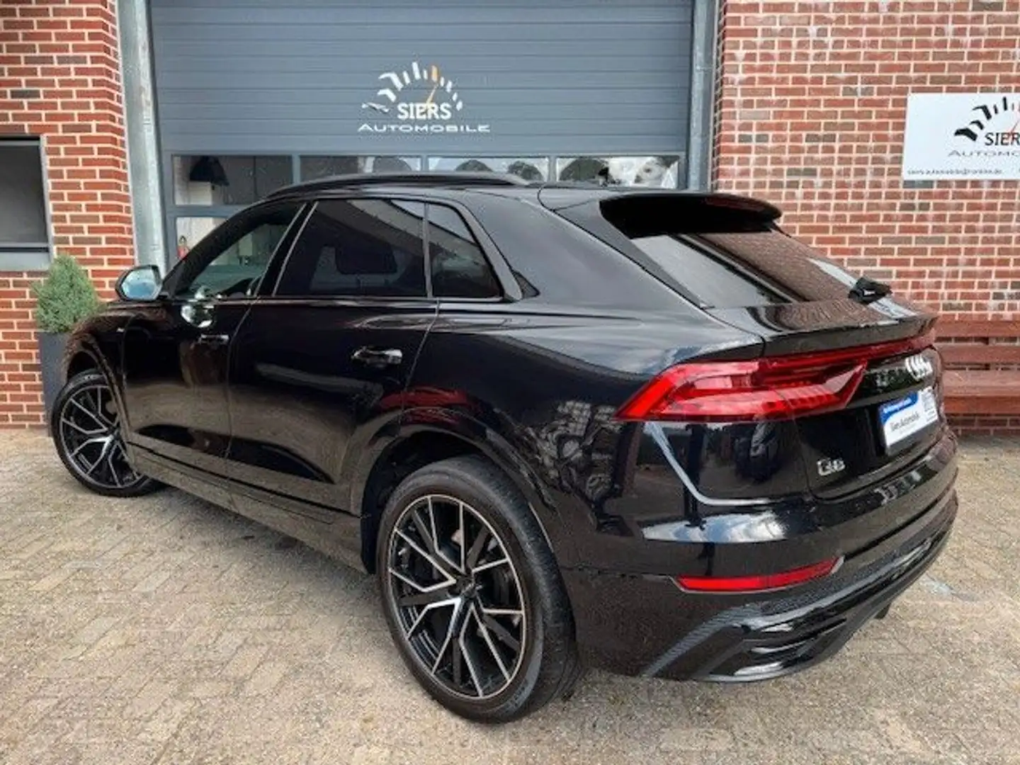 Audi Q8 50 TDI B&O,STANDH,MATRIX,360,SOFTCL,22-ZOLL Schwarz - 1