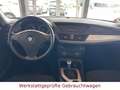 BMW X1 20i sDrive*Panorama*PDC*6 Gang* Schwarz - thumbnail 9