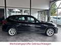 BMW X1 20i sDrive*Panorama*PDC*6 Gang* Schwarz - thumbnail 3