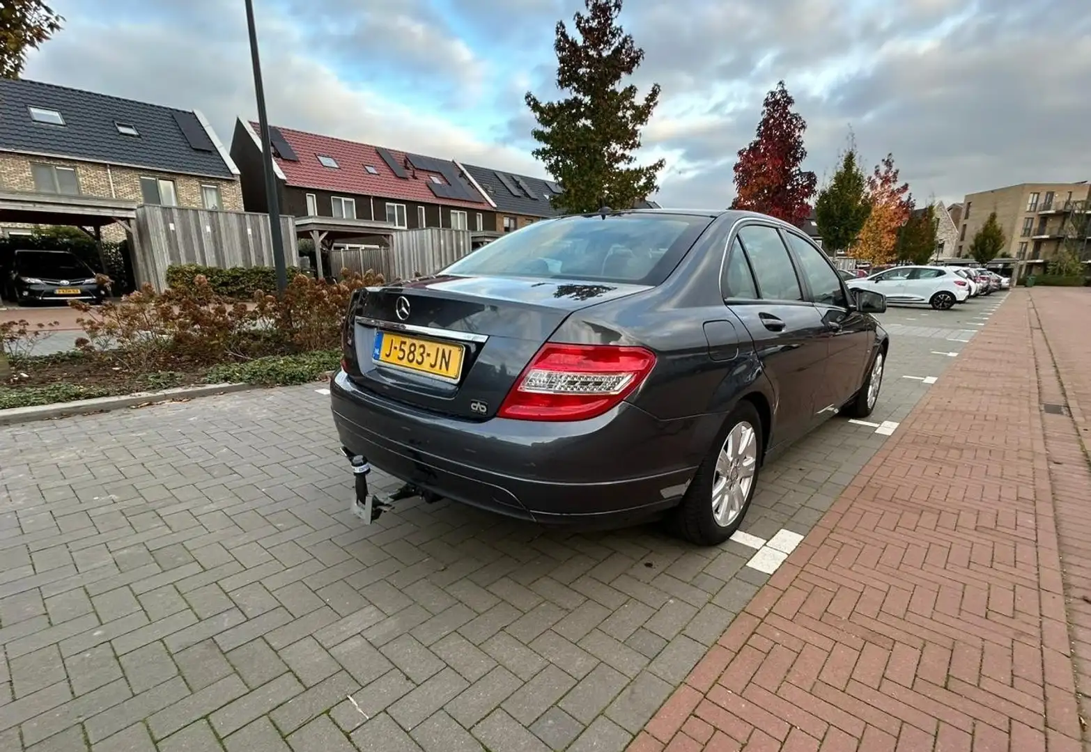 Mercedes-Benz C 200 C-Klasse 2.2 CDI AUTOMAAT 2010 FULL OPTION Grijs - 1