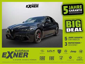 2.9 V6 Bi-Turbo QUADRIFOGLIO AKRAPOVIC LED