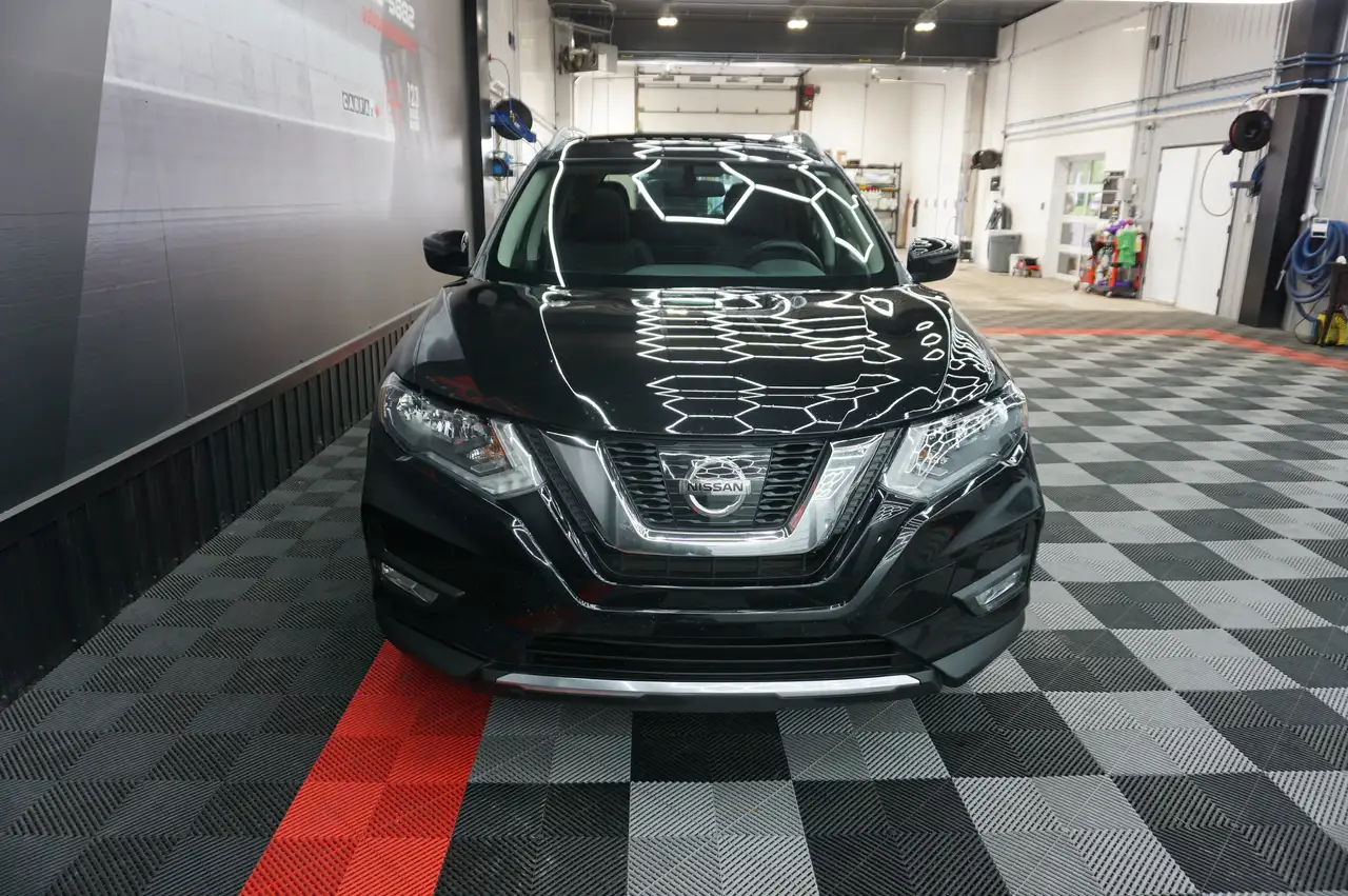 Nissan Rogue fotografie Nissan Rogue