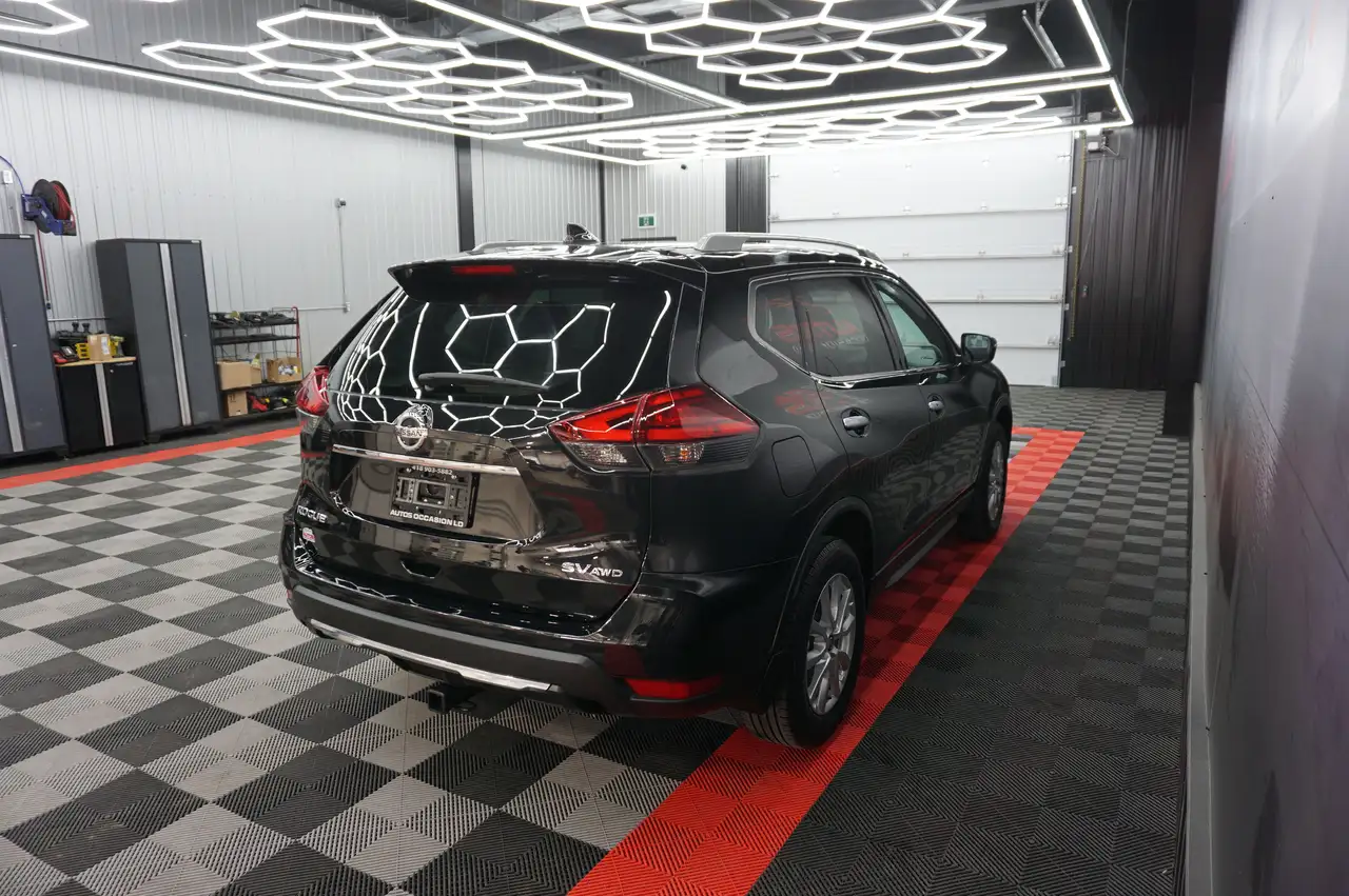 Nissan Rogue fotografie Nissan Rogue