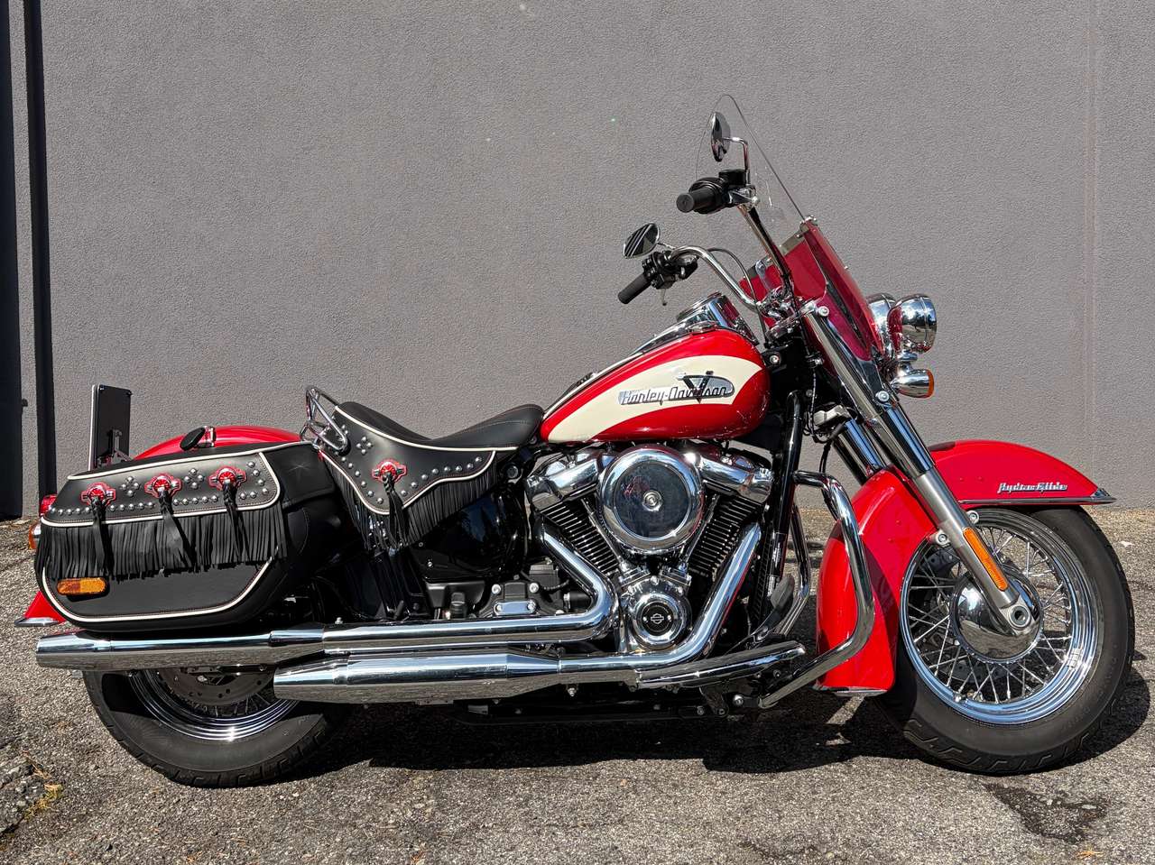 Harley-Davidson Hydra Glide Revival