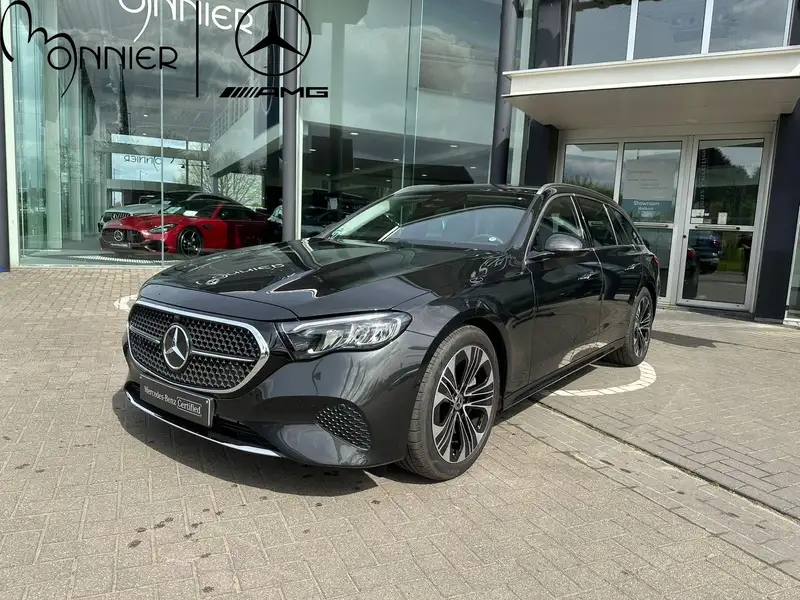 MERCEDES-BENZ Clasa E