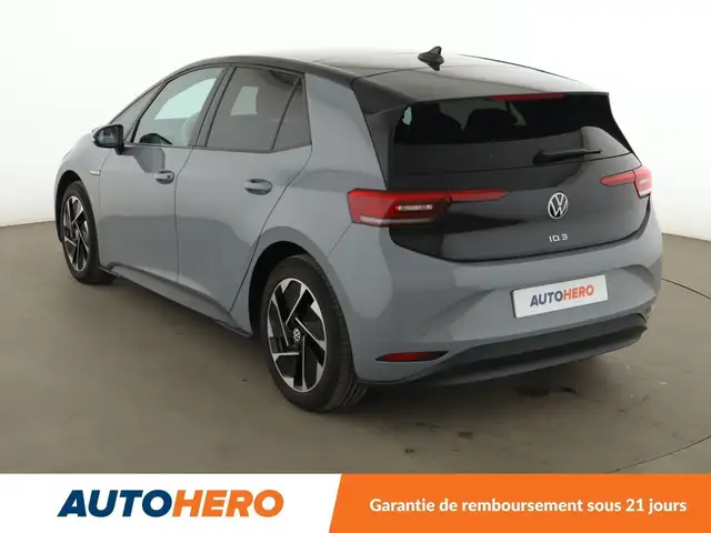 Volkswagen Id.3 view 4
