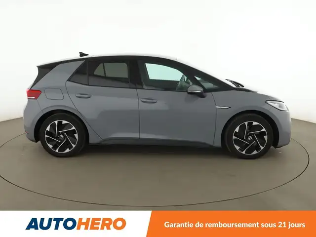 Volkswagen Id.3 view 7