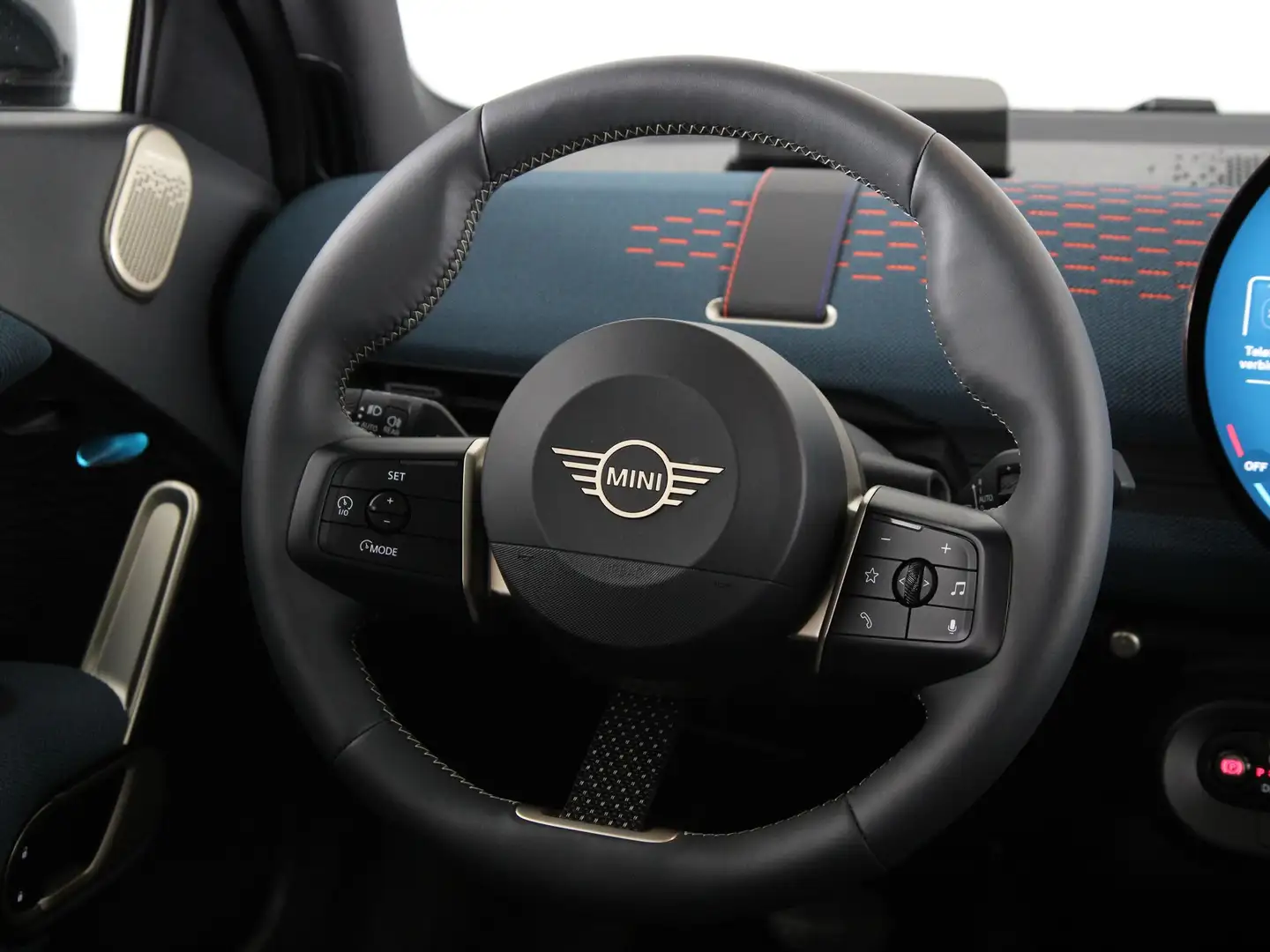 MINI Aceman SE Favoured Pakket XL Noir - 2