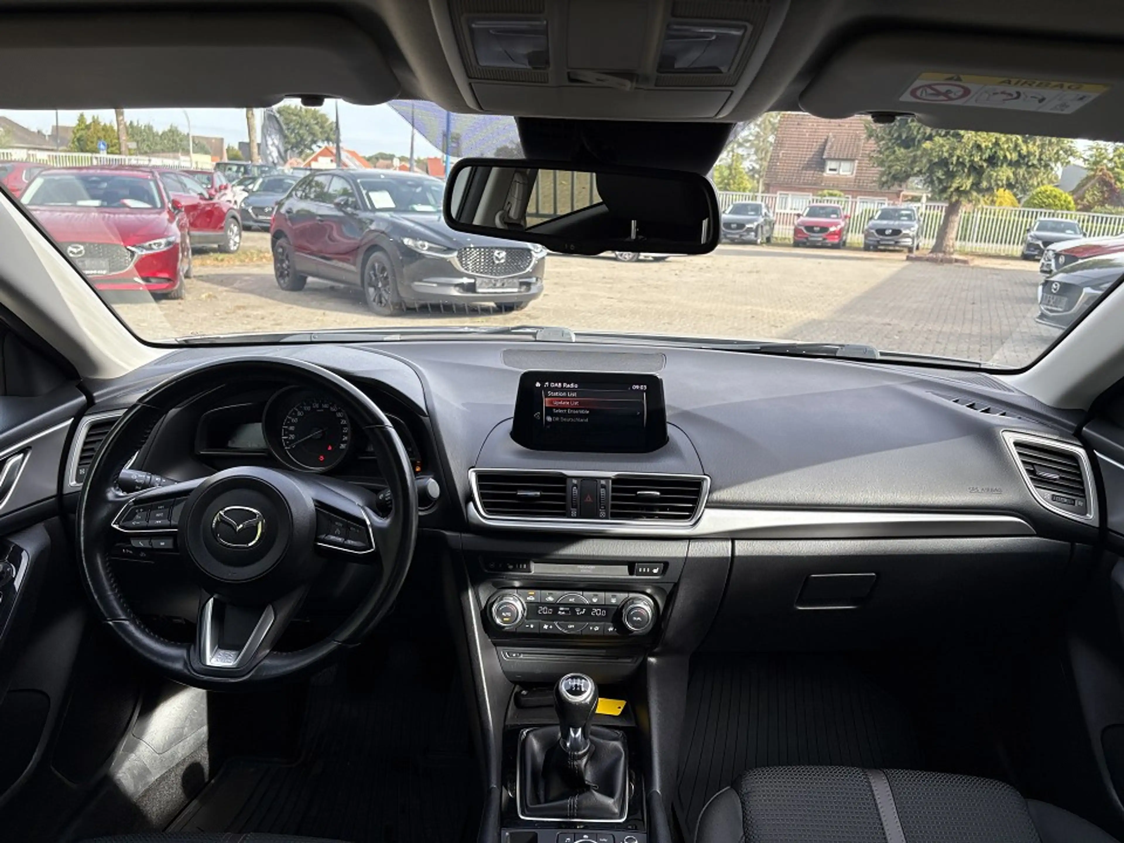 Mazda 3 SKYACTIV-G 120 EXCLUSIVE-Line, LED, ALU17, PDC , — photo 14