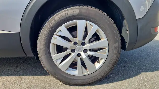 Peugeot 5008 view 19