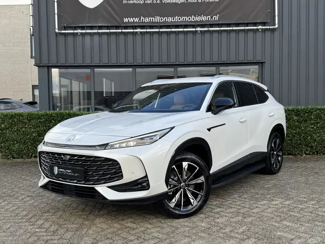 MG HS MG PHEV 1.5 Luxury Als nieuw 4500km!!