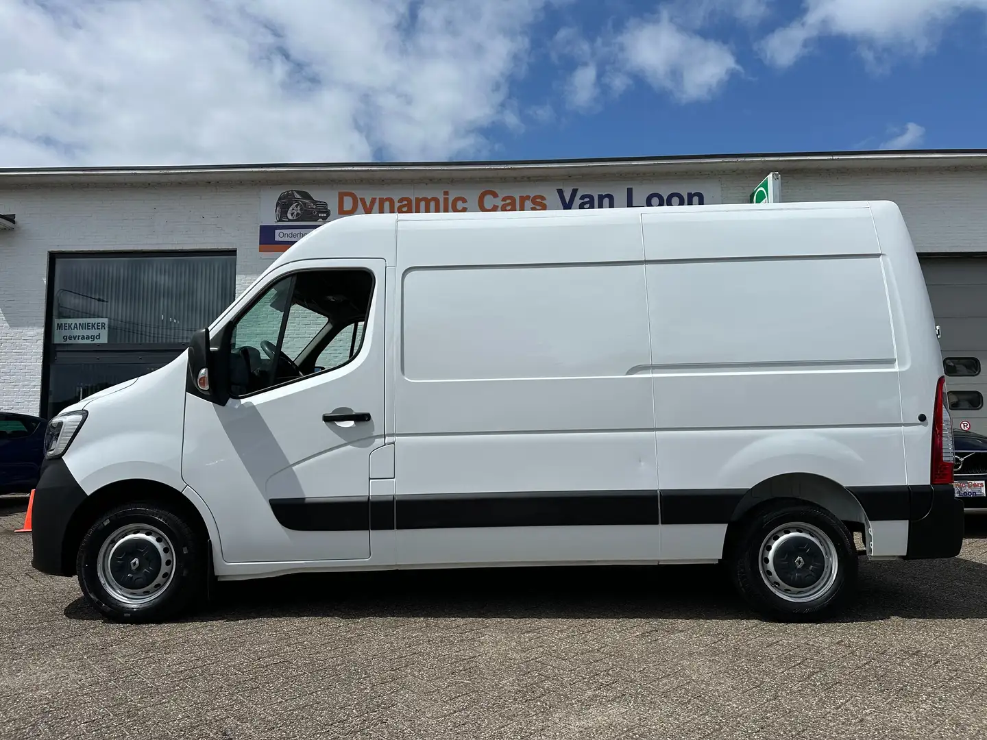 Renault Master Master dCi150 L2H2 Cruise Carplay Camera 1Eigenaar Wit - 2