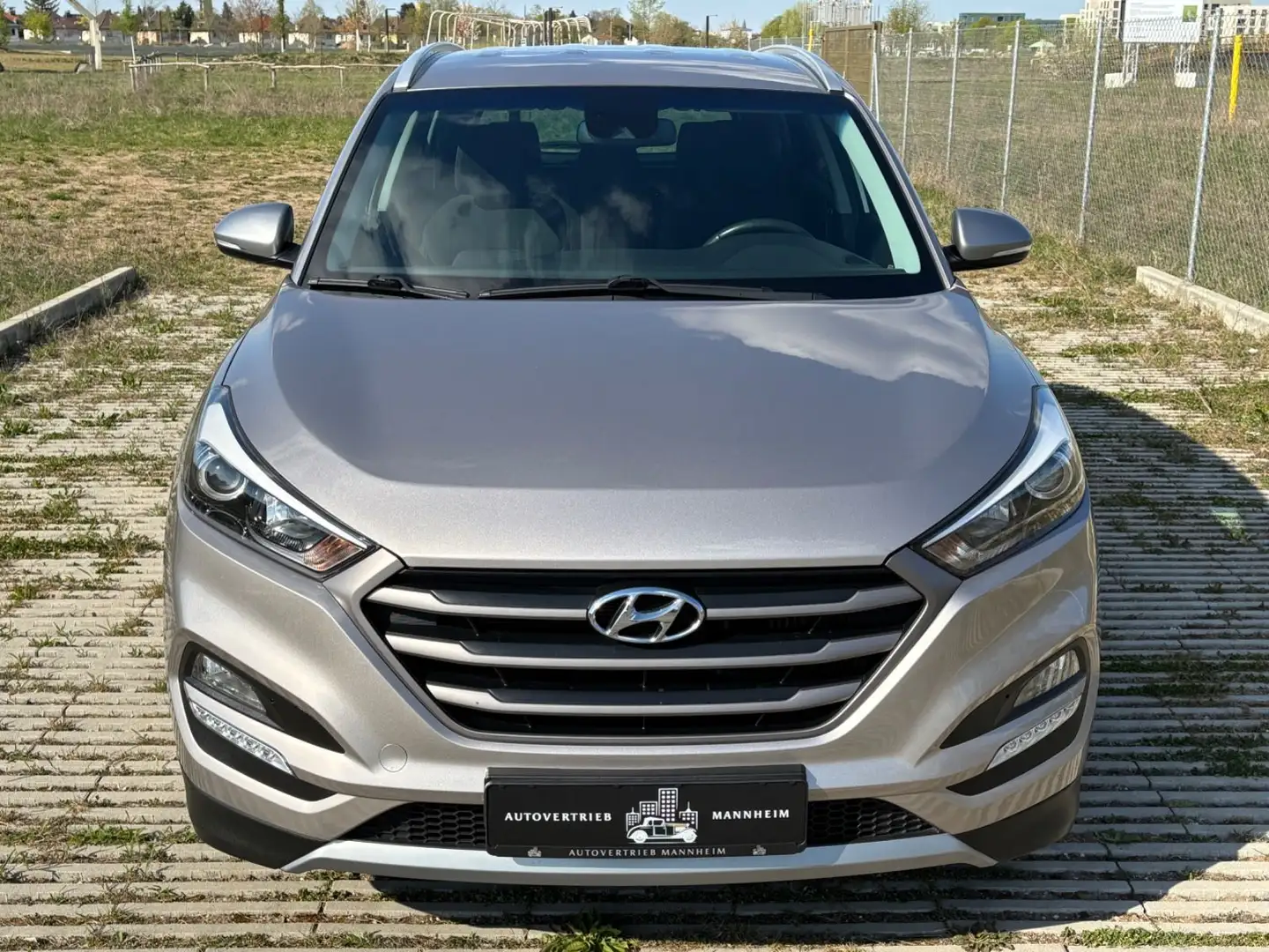 Hyundai TUCSON Advantage 4WD /KAMERA/NAVI/SHZ/PDC/AHK Wit - 2