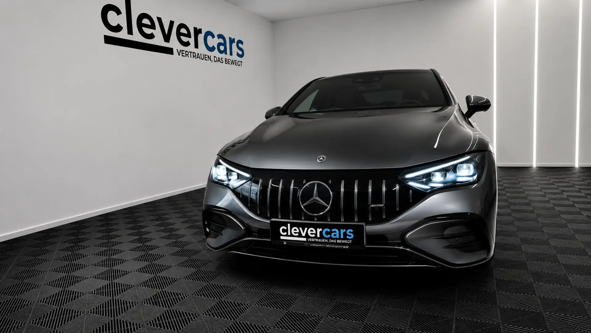 Mercedes-Benz EQE 43 4matic 90,6kWh Aut. Silber - 2