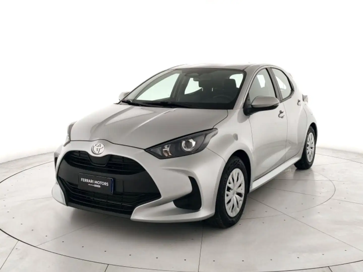 Toyota Yaris 1.5h Active Argento - 1