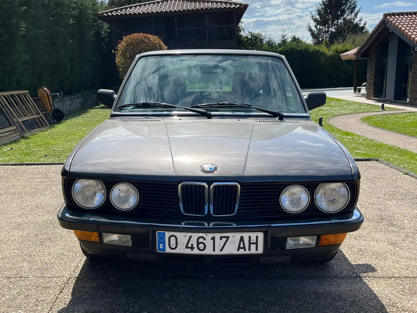 BMW 520 520i Gris - 1