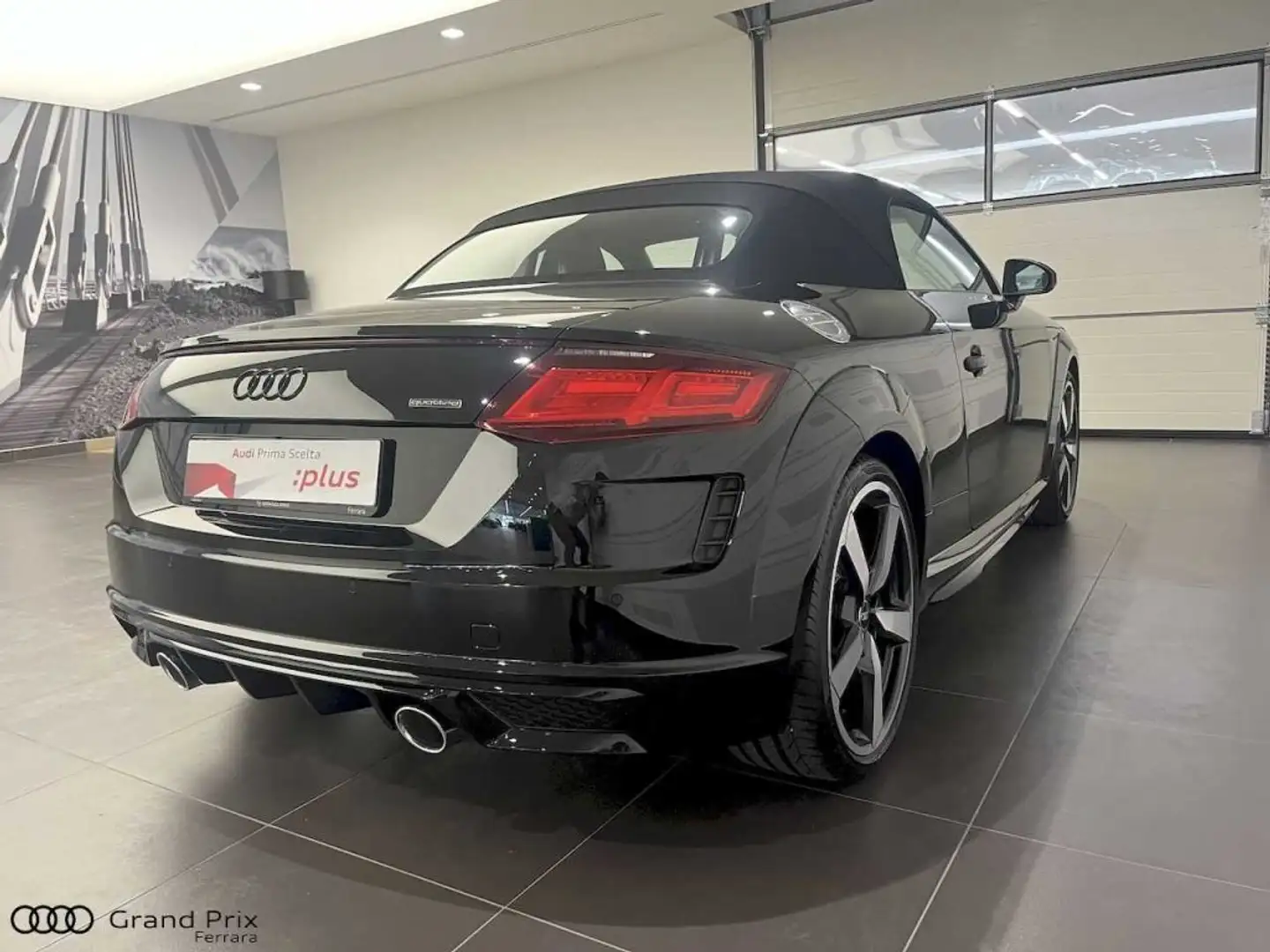 Audi TT RS CABRIO  ROADSTER 45 TFSI QUARO S TRONIC MY 23 Schwarz - 2
