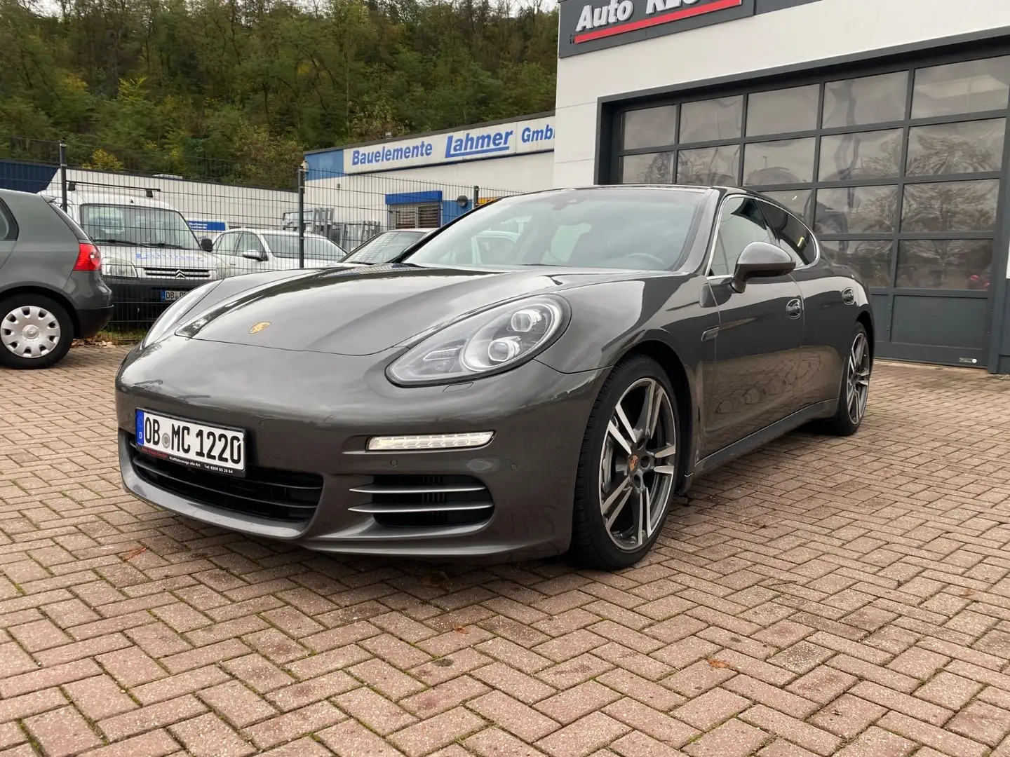Porsche Panamera 4 S, Chrono Paket, Facelift, Softclose Šedá - 1