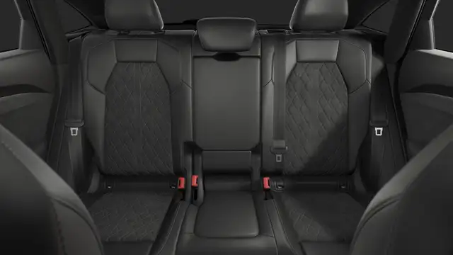 Audi Q5 view 10