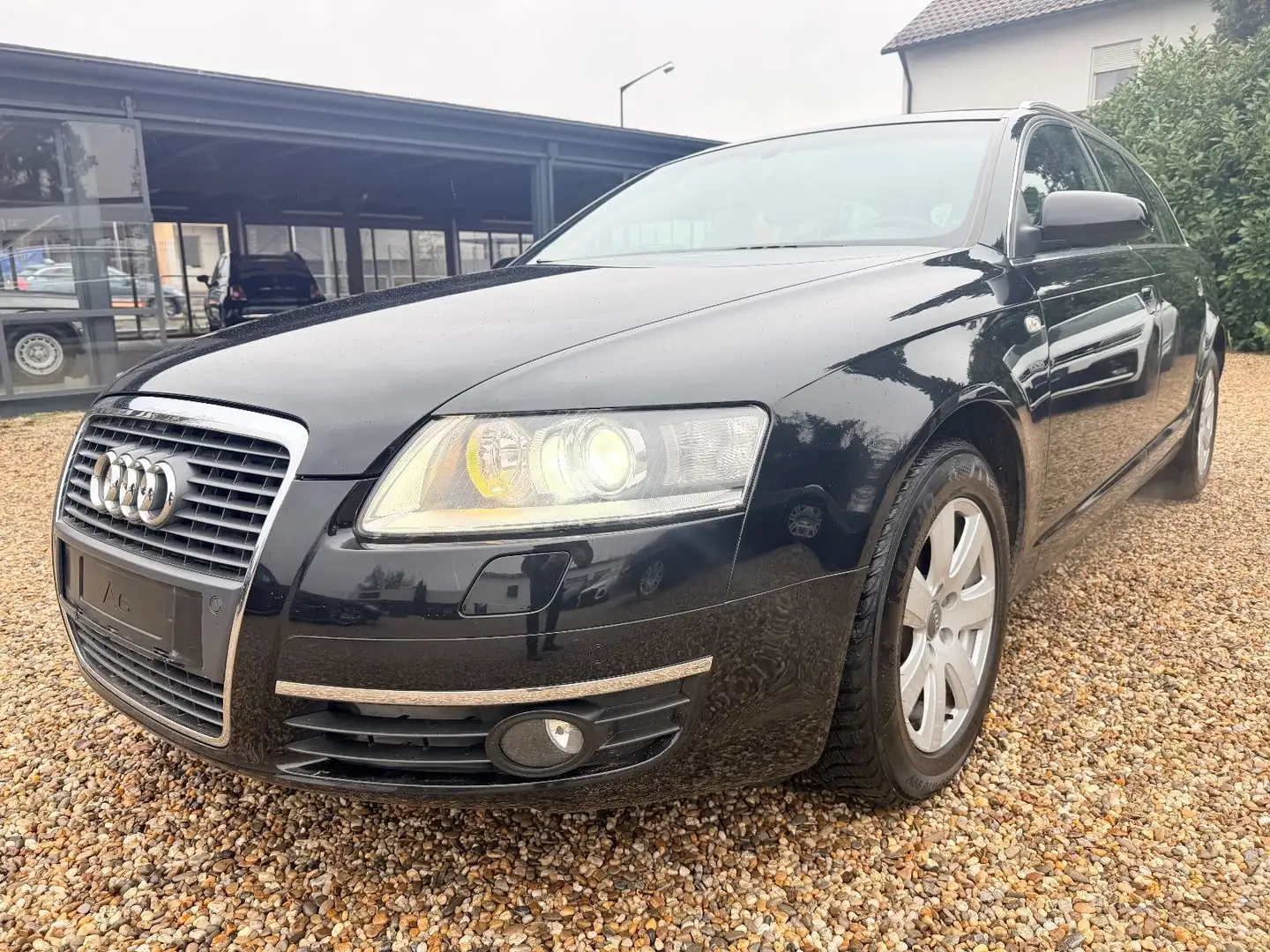Audi A6 Avant 2.7 TDI Bi-XENON*LEDER*ORG.169TKM Schwarz - 2