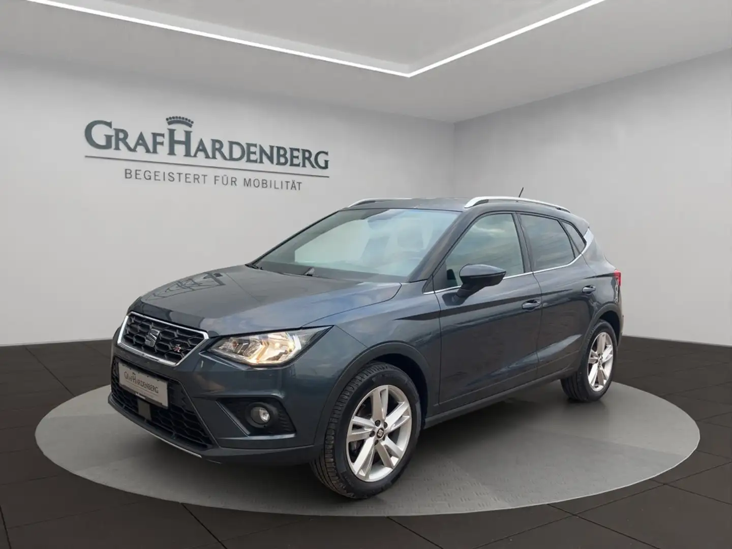 SEAT Arona 1.5 TSI 6-Gang FR NAVI/SHZ/PDC Grau - 1