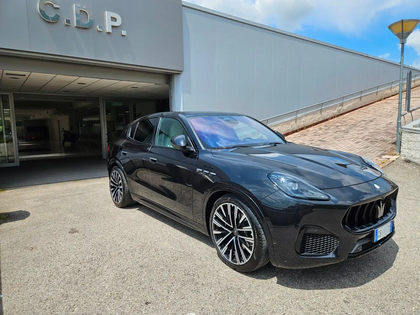 Maserati Grecale Grecale MHEV 330 CV AWD Modena Nero - 2