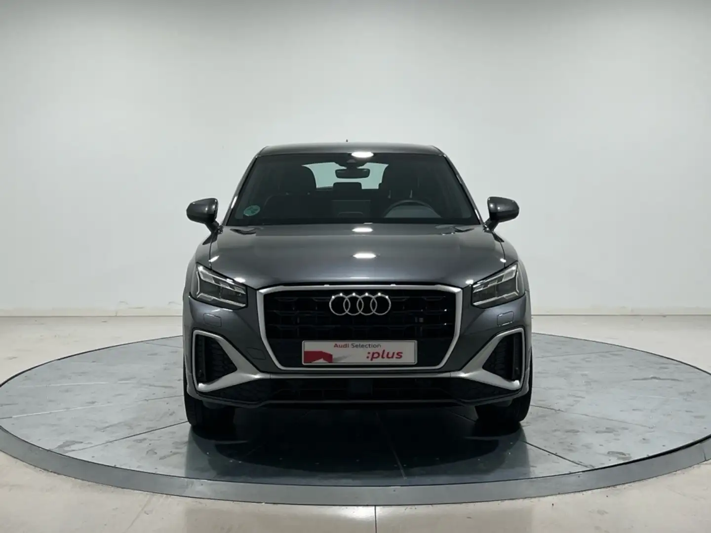 Audi Q2 1.5 35 TFSI S TRONIC ADRENALIN 150 5P Gris - 2