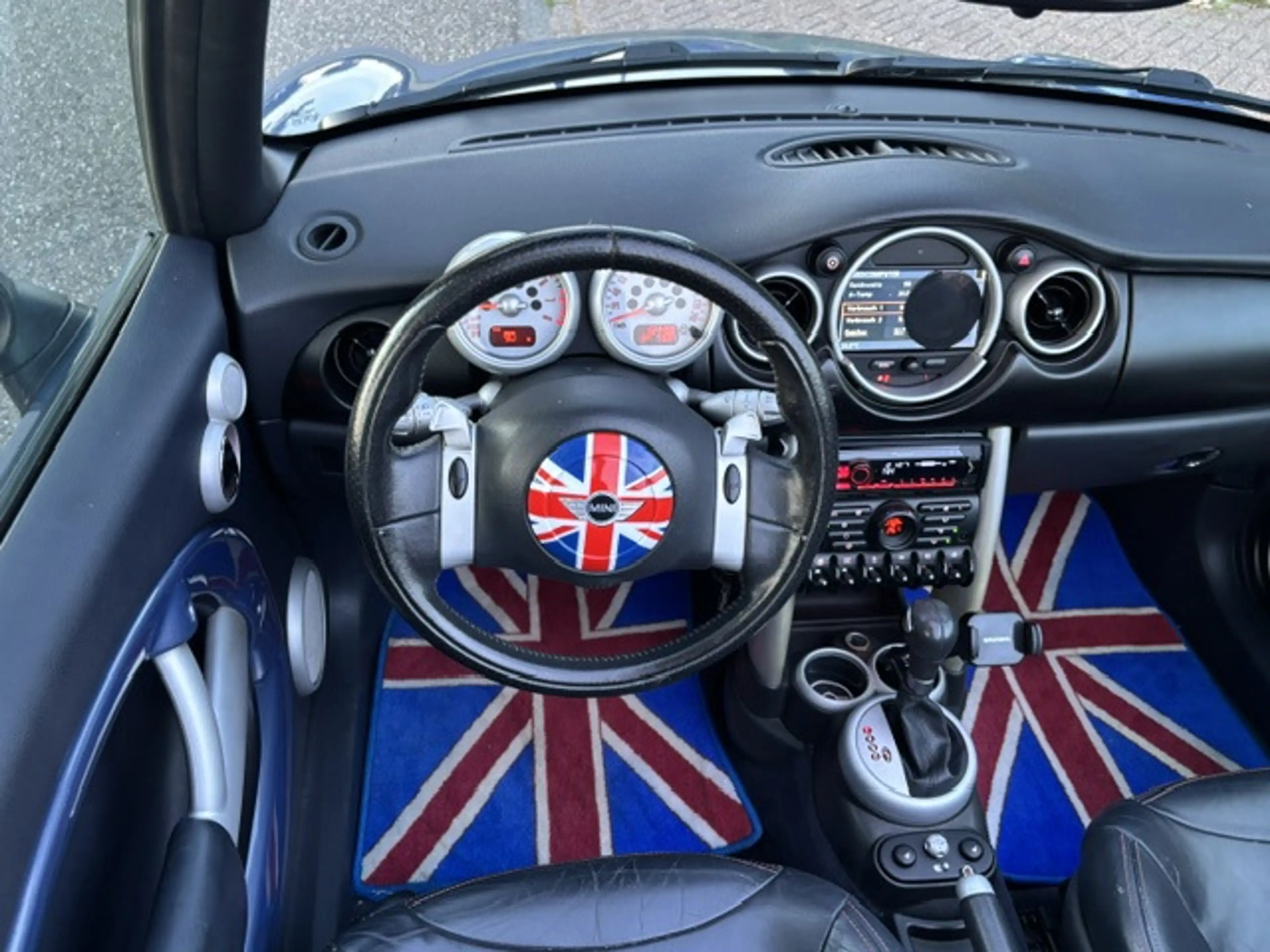 MINI Cooper S Cabrio 1.6 Automaat ECC Audio/CD Leder PDC LMV 17" TCS Sp — photo 9