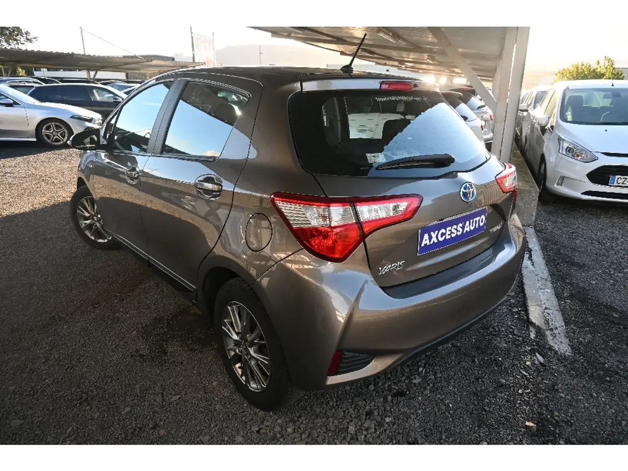 Toyota Yaris Yaris — photo 3