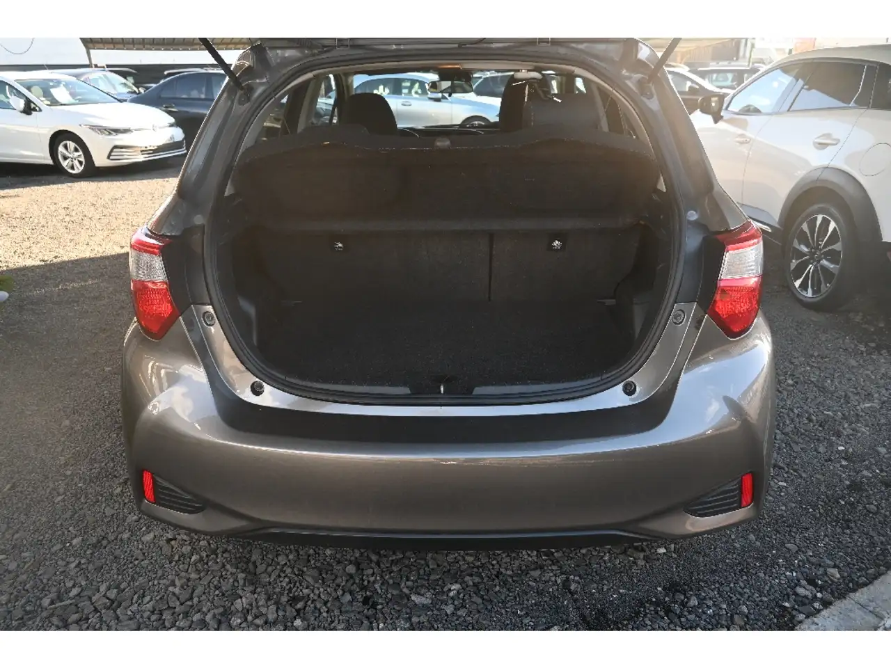 Toyota Yaris Yaris — photo 7