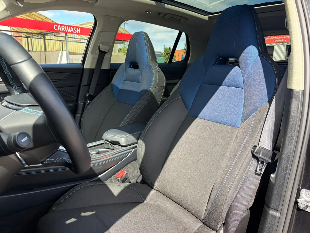 Lynk & Co 01 1.5 Rijklaar prijs 360 camera Pano dak Carplay Mem, миниатюра 14