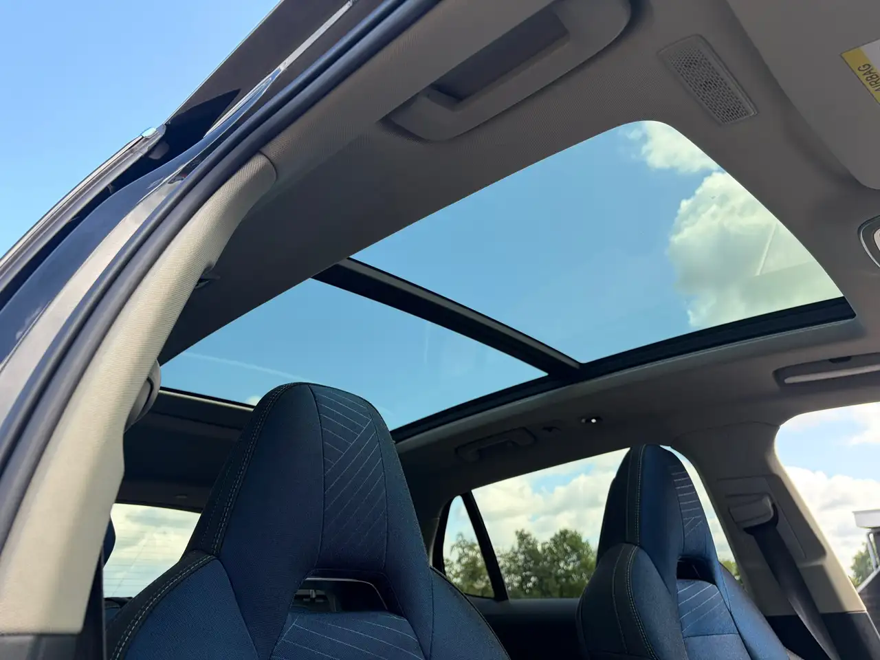 Lynk & Co 01 1.5 Rijklaar prijs 360 camera Pano dak Carplay Mem, миниатюра 26
