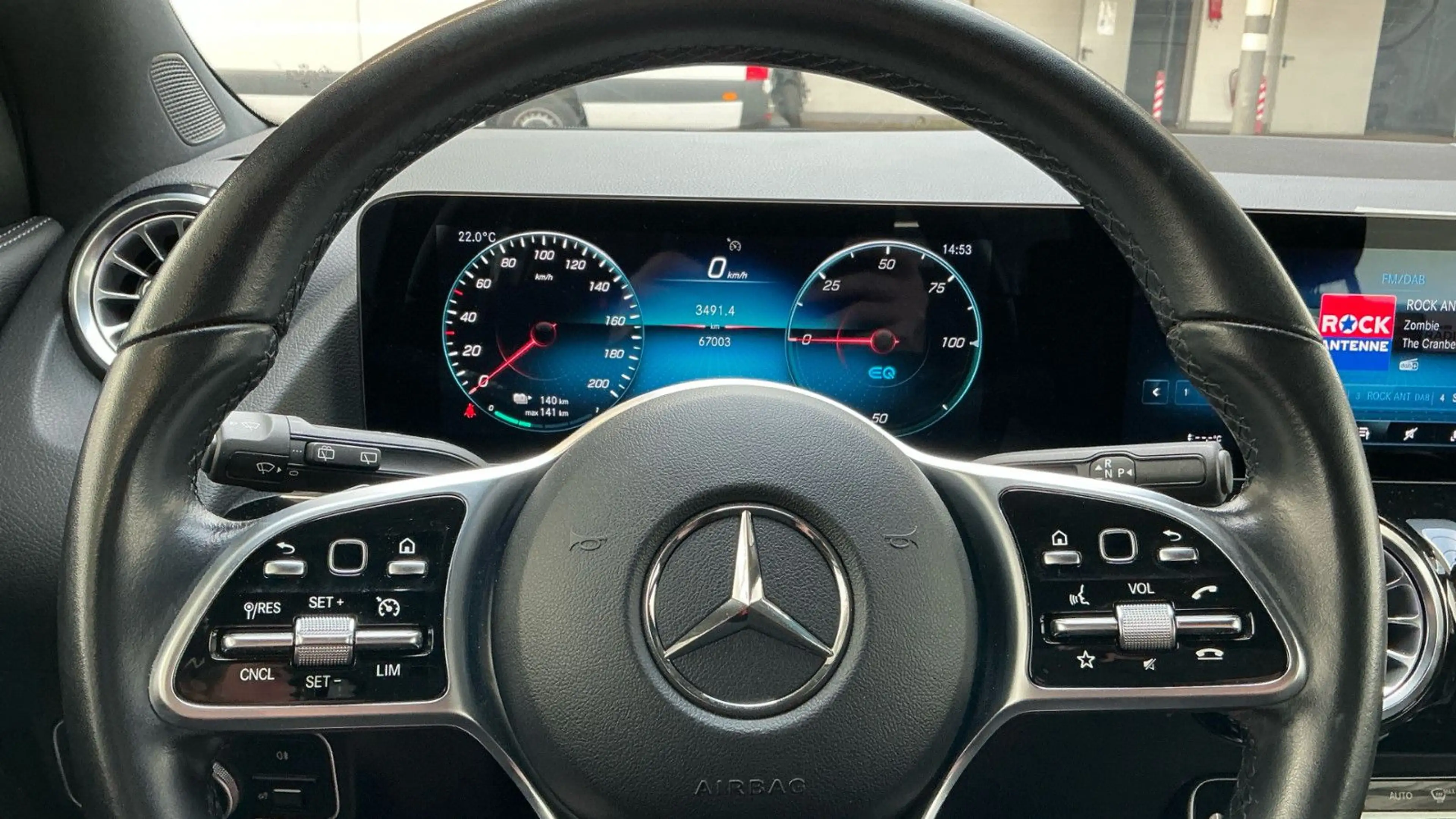 Mercedes-Benz EQA 250 SO95%*Sitzklima*Kamera*LED*19*VollDispla — photo 10