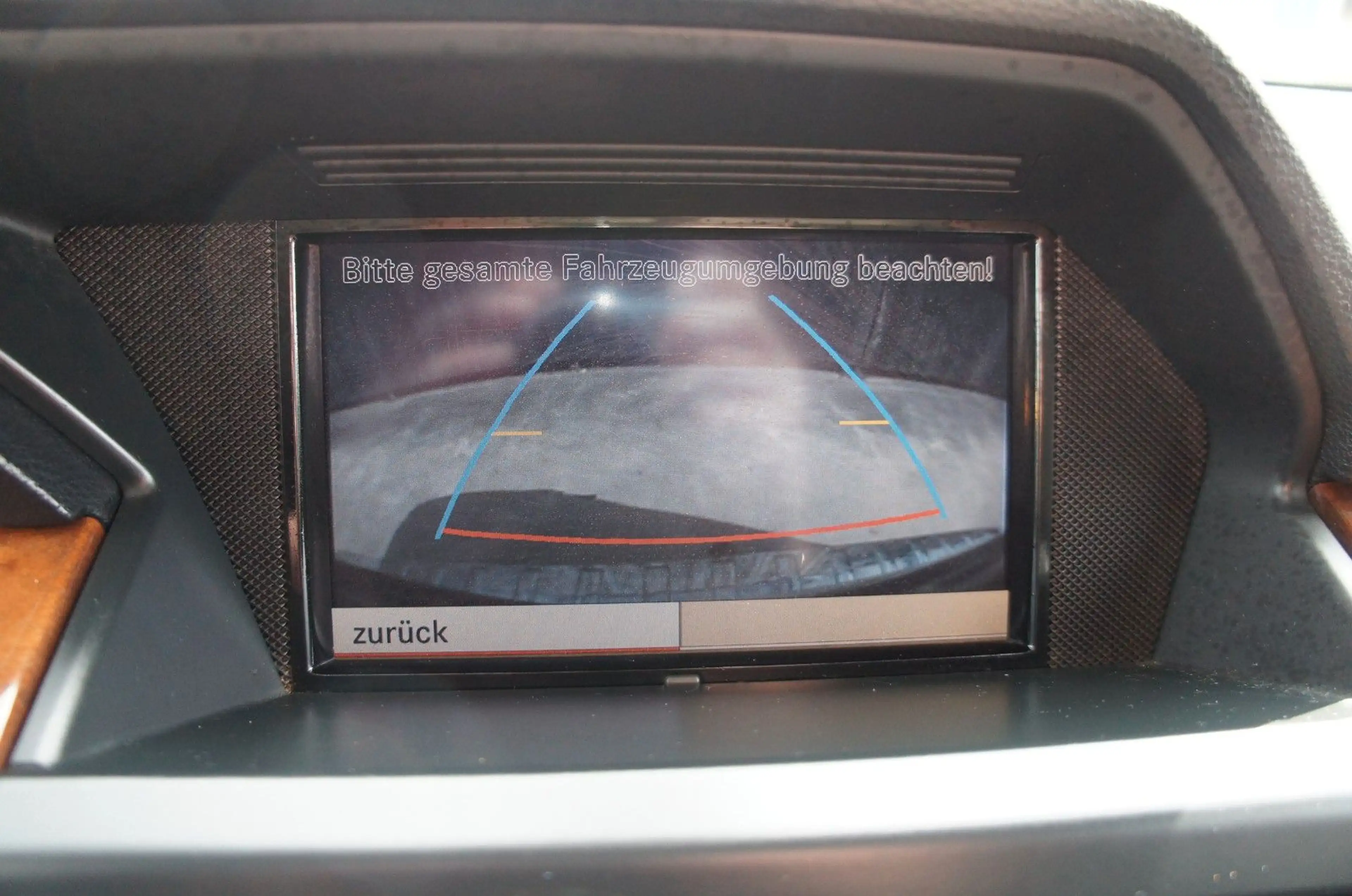 Mercedes-Benz GLK 350 CDI 4MATIC Pano TV Xenon 170KW Euro5 — photo 14